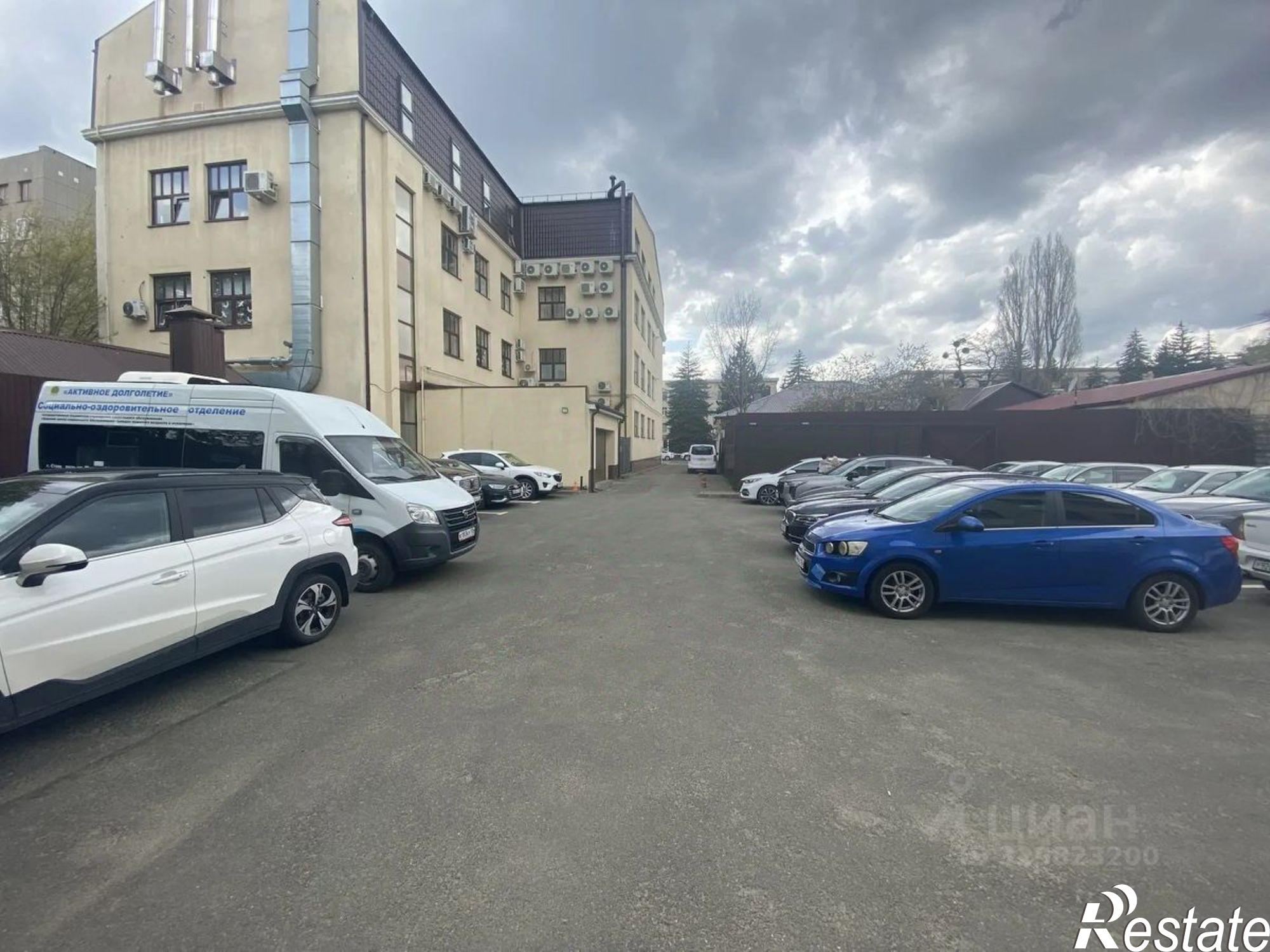 Сдать торговое помещение за 190 000 рублей на улица Ленина