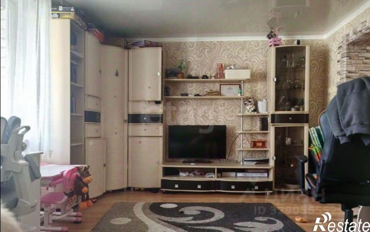 2-комн квартира улица 45-я Параллель, 30,  д. 30