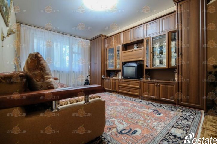 2-комн квартира улица Пирогова, 22/4,  д. 22/4