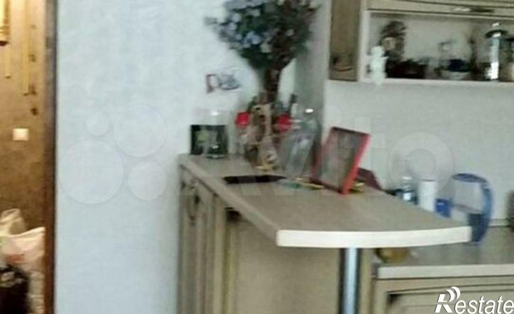 4-комн квартира улица А. Толстого, 6,  д. 6