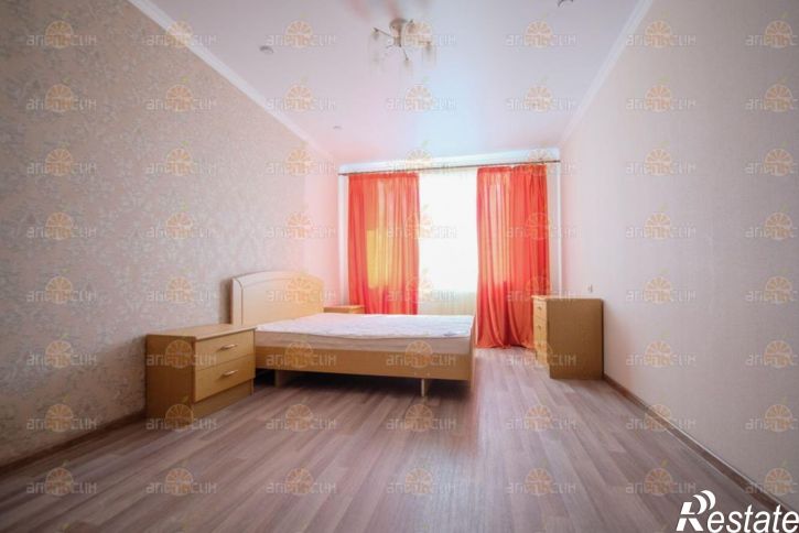 1-комн квартира Рогожникова, 1