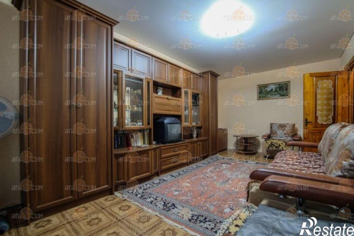 2-комн квартира Пирогова, 22/4