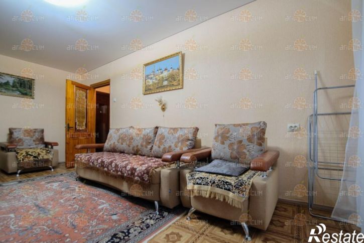 2-комн квартира Пирогова, 22/4
