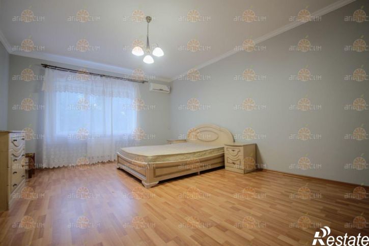3-комн квартира Карла Маркса, 37/1