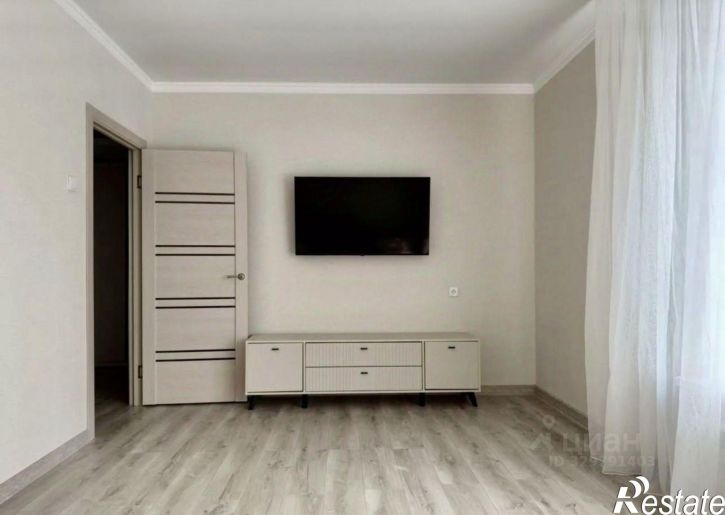 2-комн квартира Российский проспект, 18,  д. 18