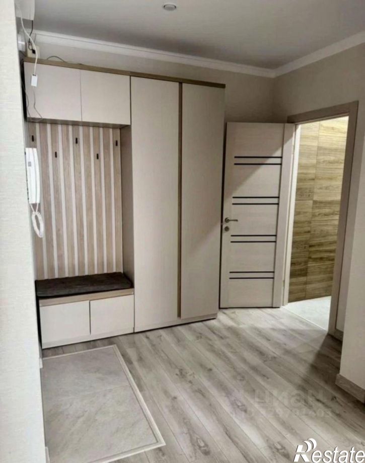 2-комн квартира Российский проспект, 18,  д. 18