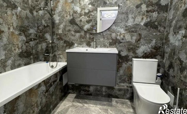 1-комн квартира улица 45-я Параллель, 3,  д. 3