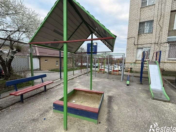 4-комн квартира улица Куйбышева, 50А,  д. 50А