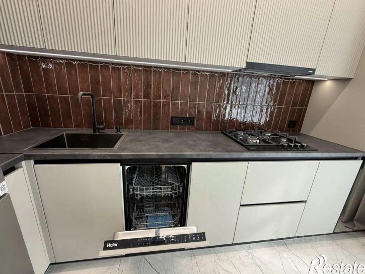 3-комн квартира Российский проспект, 12,  д. 12