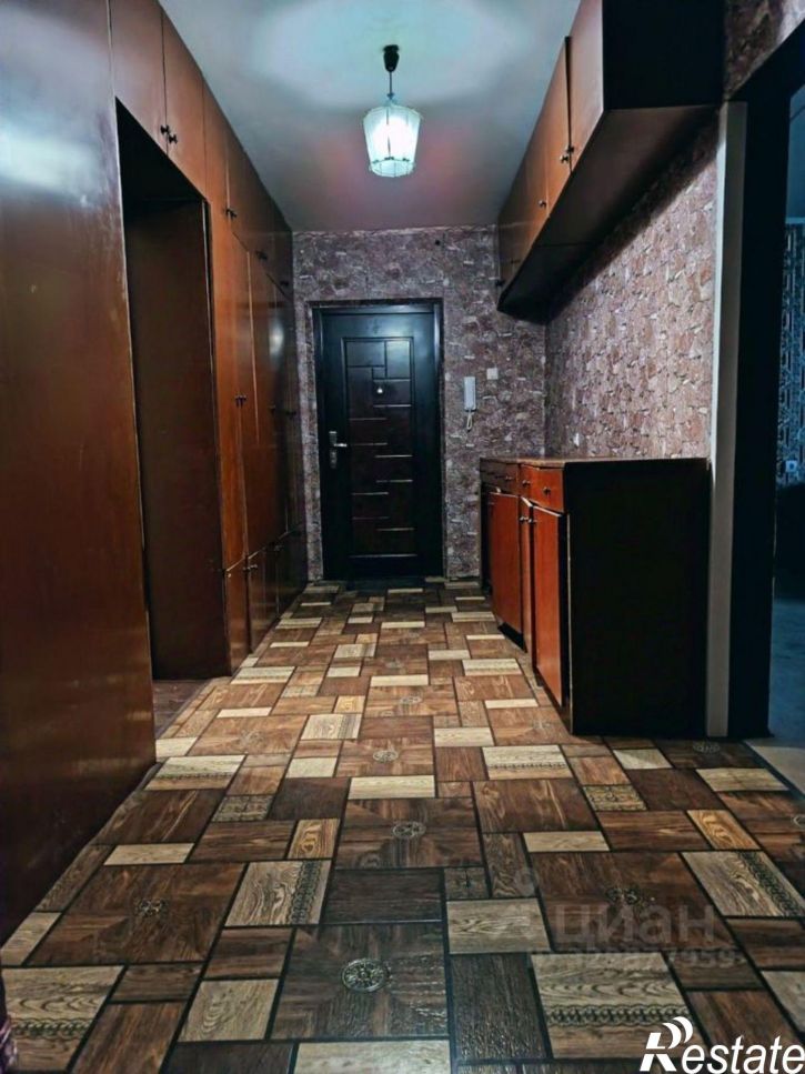 4-комн квартира улица Пирогова, 64/1,  д. 64/1