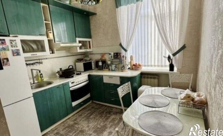 2-комн квартира проспект Октябрьской Революции, 24,  д. 24