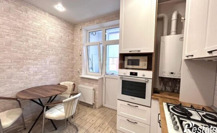 2-комн квартира пр-кт Кулакова, 5/3,  д. 5/3