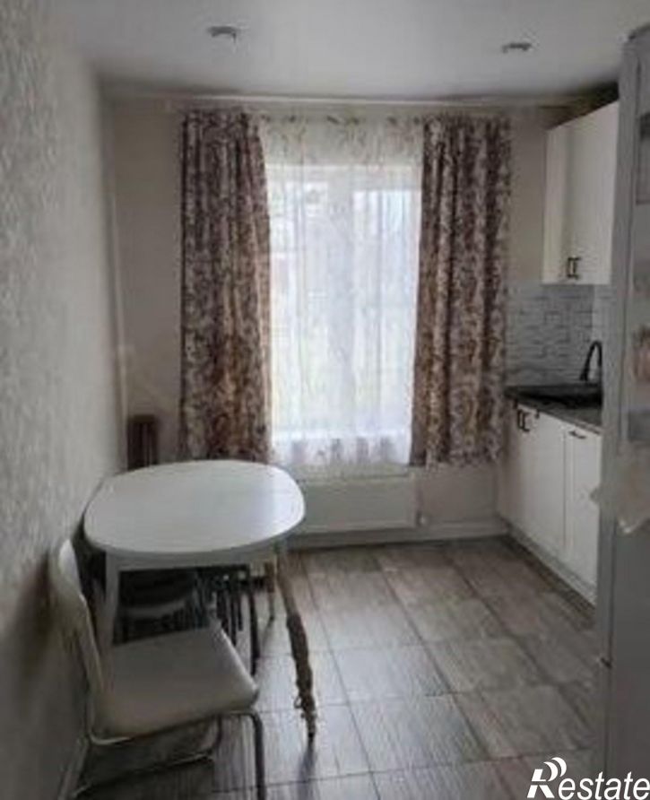 2-комн квартира ул Серова, 275,  д. 275