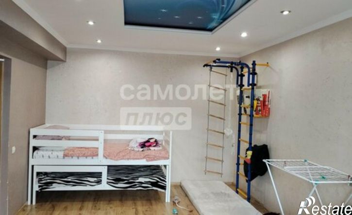 2-комн квартира улица 45-я Параллель, 2Г,  д. 2Г