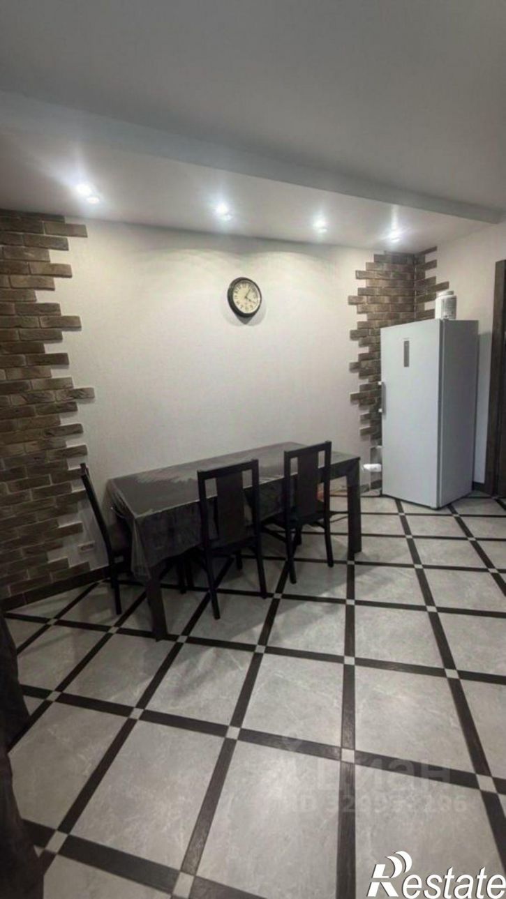 3-комн квартира Комсомольская улица, 81,  д. 81