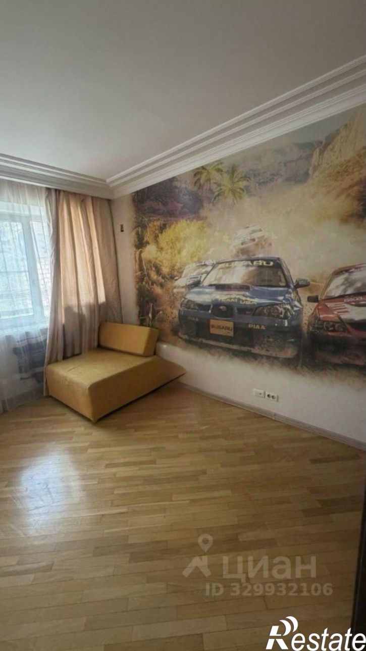 3-комн квартира Комсомольская улица, 81,  д. 81