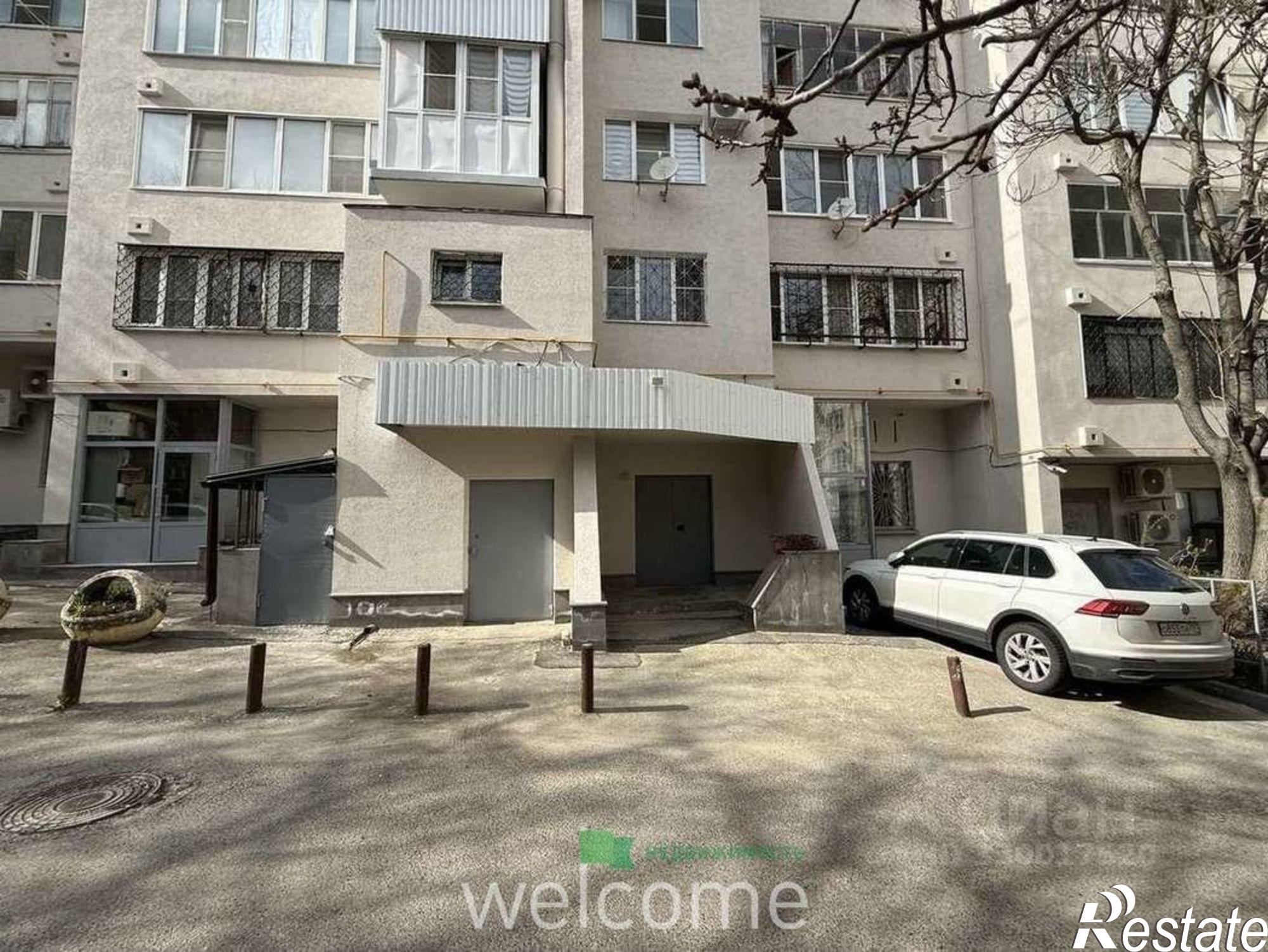 Сдать торговое помещение за 260 006 рублей на пр-кт К.Маркса, 98