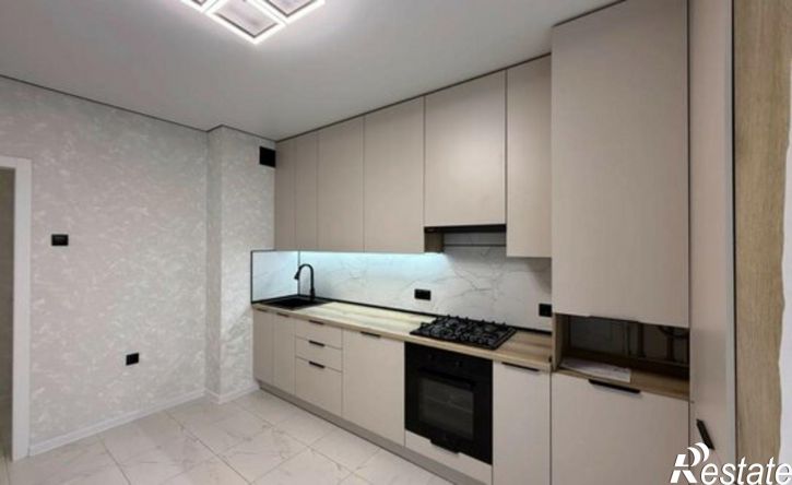 2-комн квартира Российский пр-кт, 15 2,  д. 15 2,  к. 2
