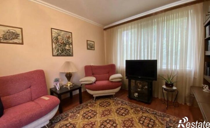 4-комн квартира улица Васильева, 5,  д. 5