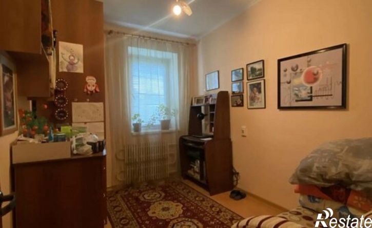 4-комн квартира улица Васильева, 5,  д. 5