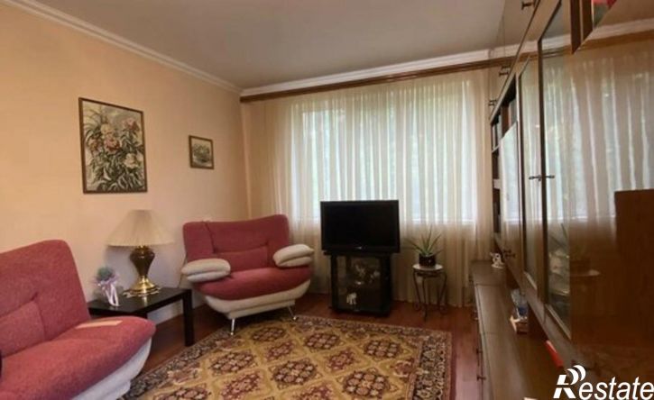 4-комн квартира улица Васильева, 5,  д. 5