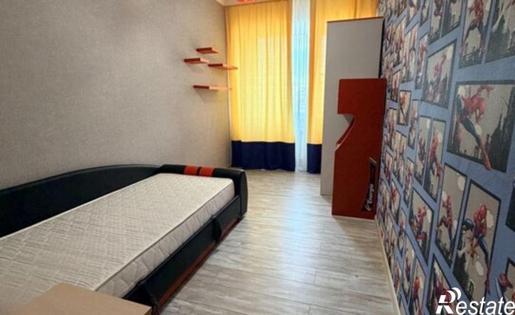 3-комн квартира ул 50 лет ВЛКСМ, 14а,  д. 14а