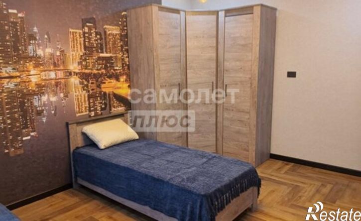 3-комн квартира ул 45 Параллель, 87,  д. 87