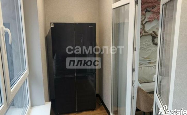 3-комн квартира ул 45 Параллель, 87,  д. 87