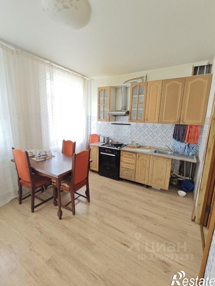 3-комн квартира улица Дзержинского, 172А,  д. 172А