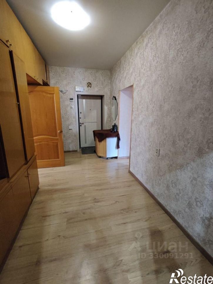 3-комн квартира улица Дзержинского, 172А,  д. 172А