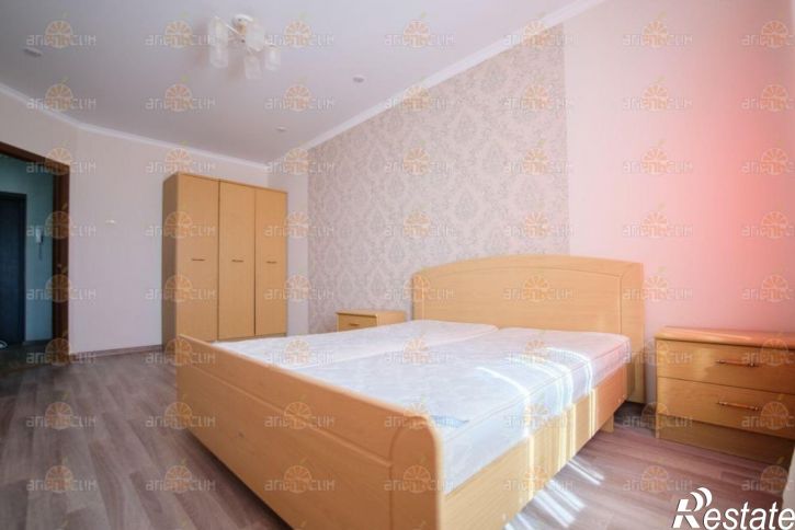 1-комн квартира Рогожникова, 1
