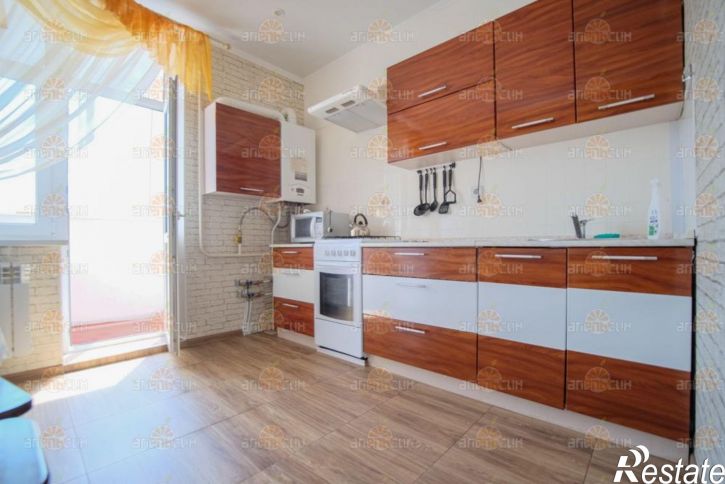 1-комн квартира Рогожникова, 1