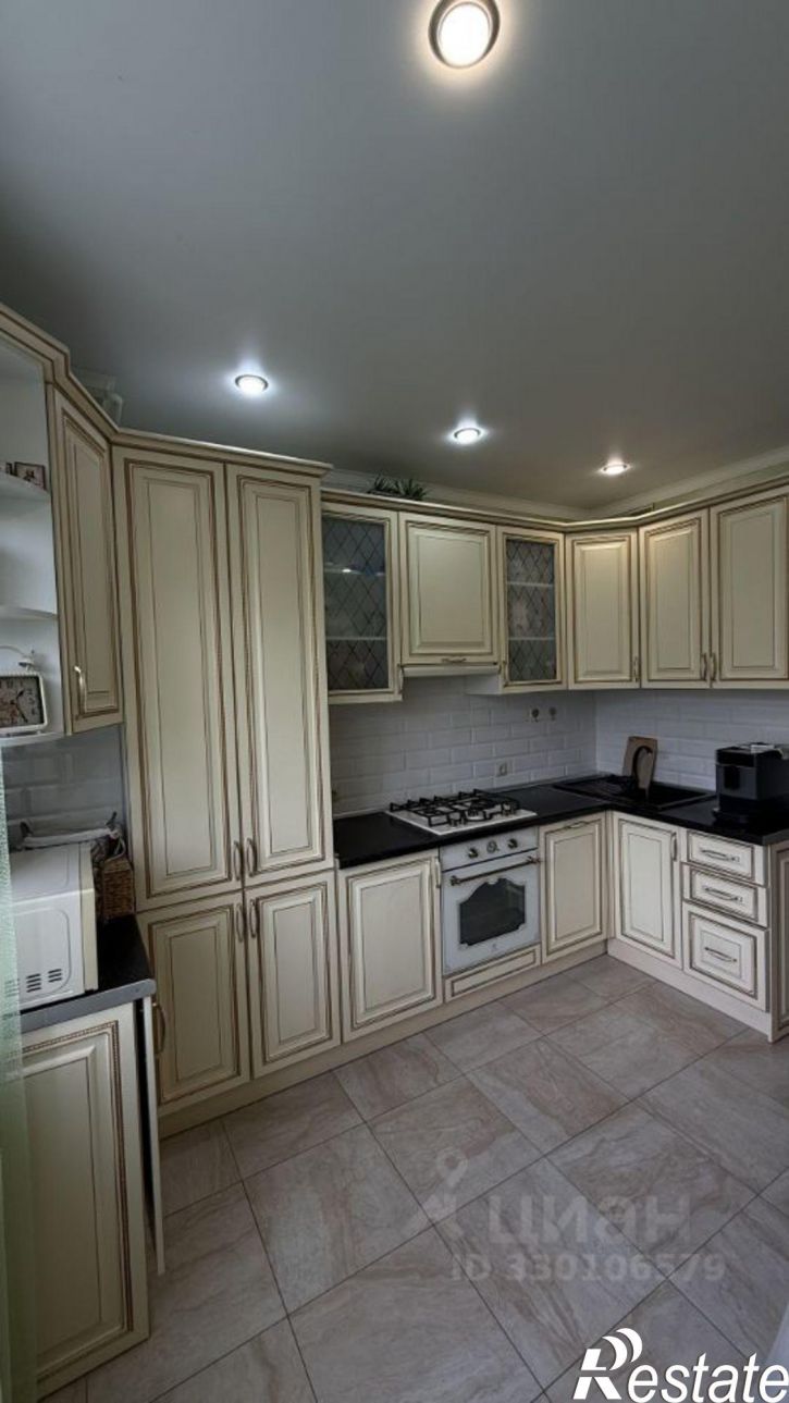 3-комн квартира улица Тухачевского, 25/8,  д. 25/8