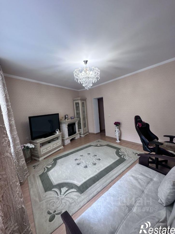 2-комн квартира улица Пирогова, 74,  д. 74