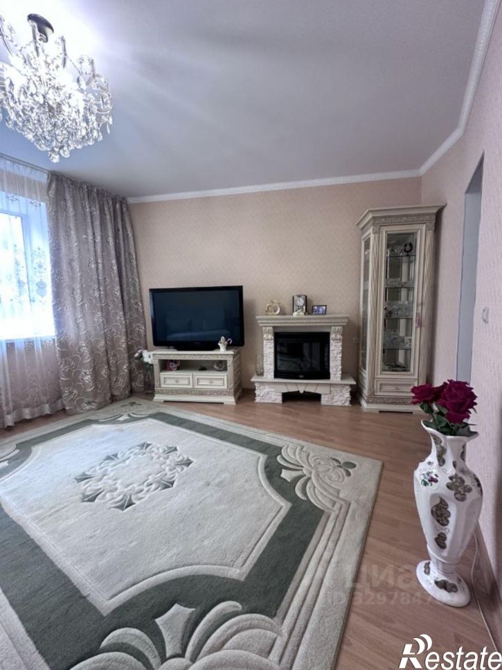 2-комн квартира улица Пирогова, 74,  д. 74