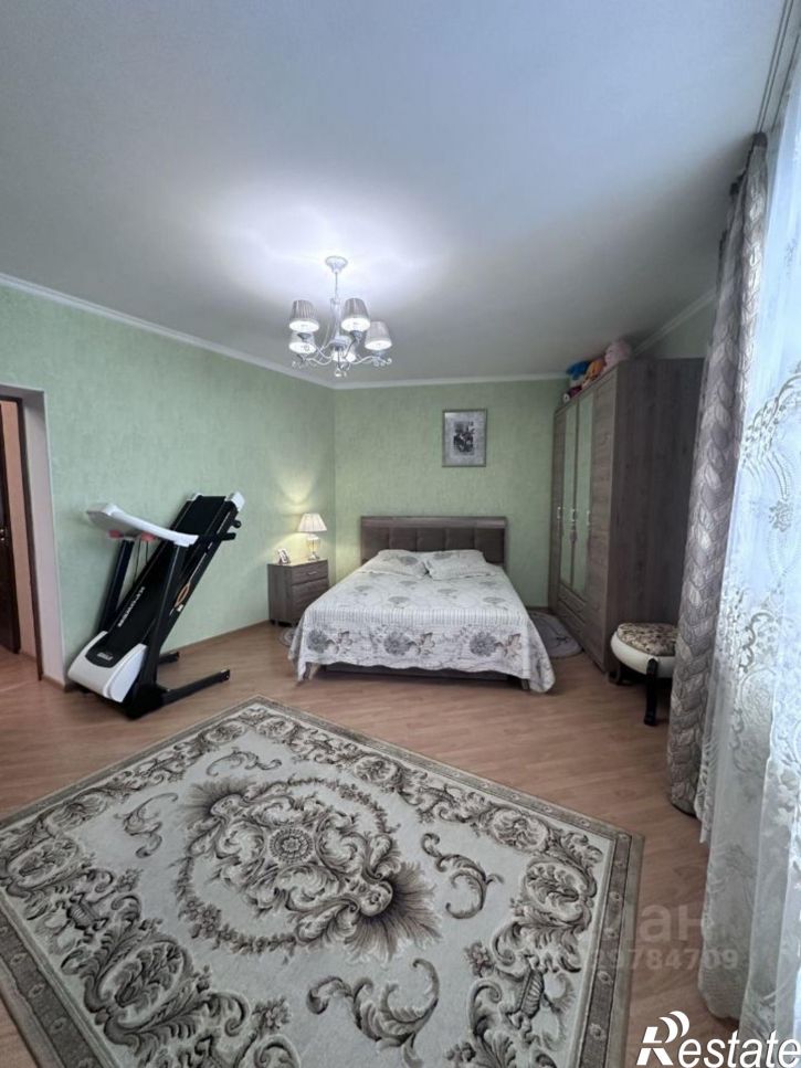 2-комн квартира улица Пирогова, 74,  д. 74