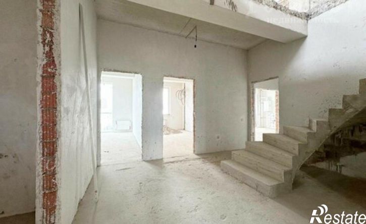 5-комн квартира улица Розы Люксембург, 32,  д. 32