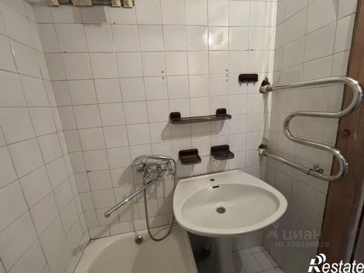 3-комн квартира улица Мира, 358,  д. 358