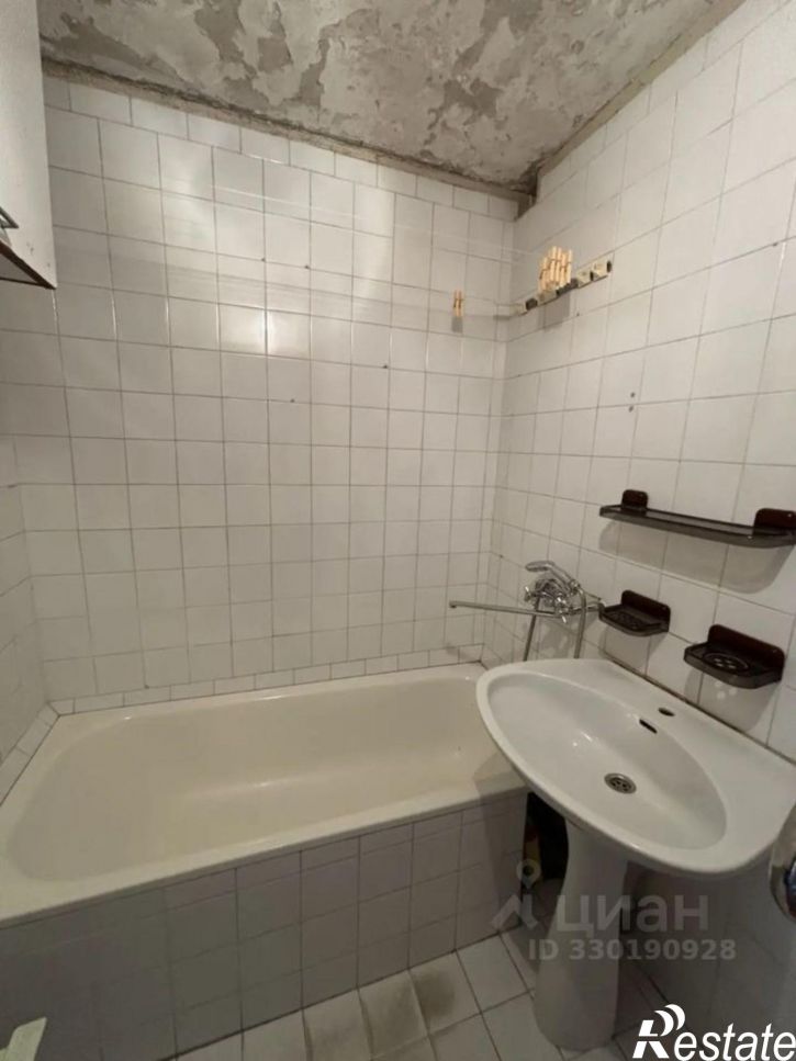 3-комн квартира улица Мира, 358,  д. 358