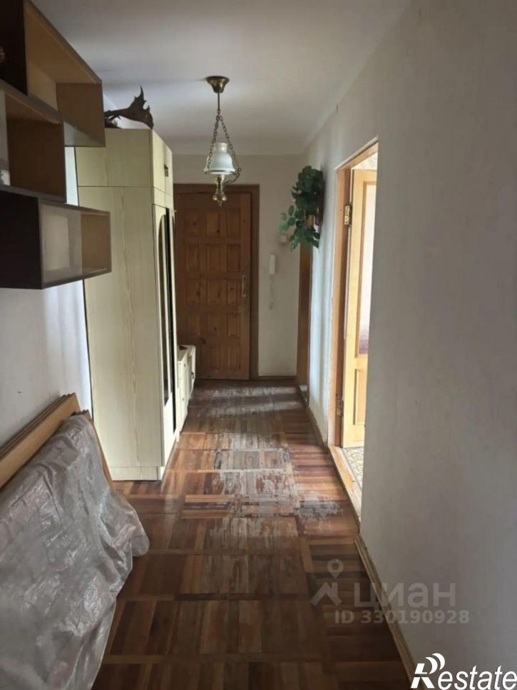 3-комн квартира улица Мира, 358,  д. 358