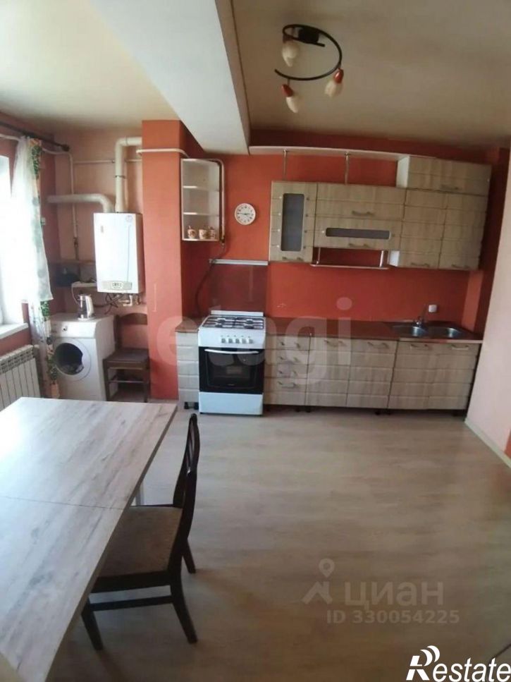 2-комн квартира улица 45-я Параллель, 3Б,  д. 3Б