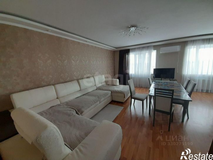 3-комн квартира улица Мира, 460/3,  д. 460/3
