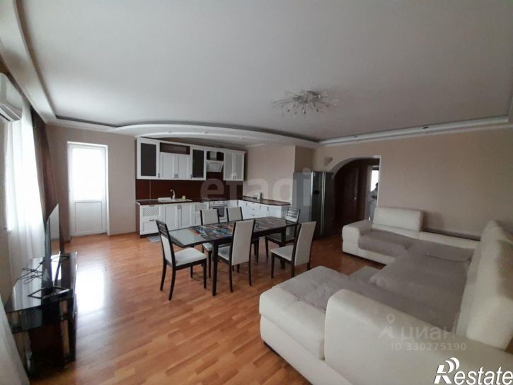 3-комн квартира улица Мира, 460/3,  д. 460/3