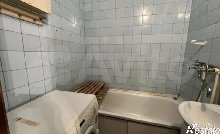 2-комн квартира улица Бруснева, 8/1,  д. 8/1