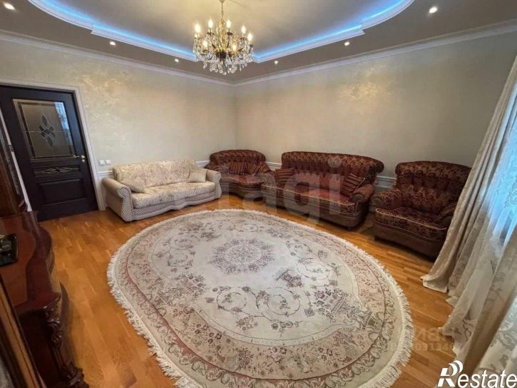 2-комн квартира улица Мира, 331,  д. 331