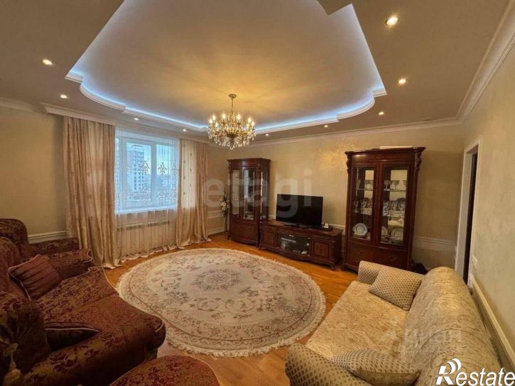 2-комн квартира улица Мира, 331,  д. 331