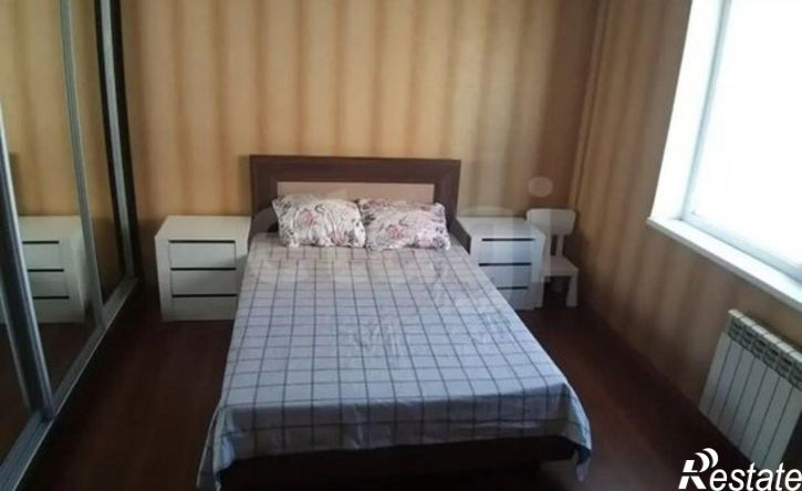 2-комн квартира улица 45-я Параллель, 3Б,  д. 3Б