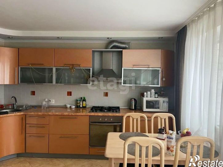 3-комн квартира ул Тельмана, 238/1,  д. 238/1