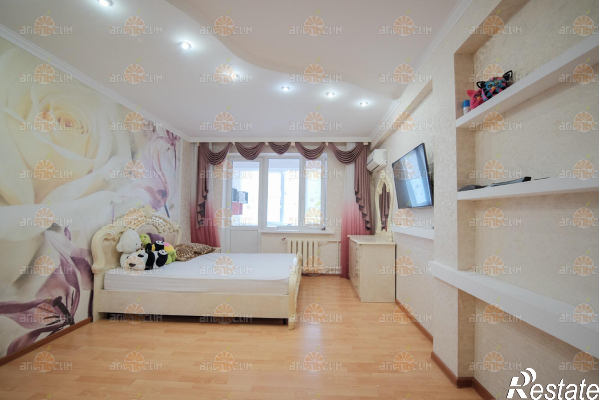 Сдать квартиру за 45 000 рублей на Доваторцев, 32б
