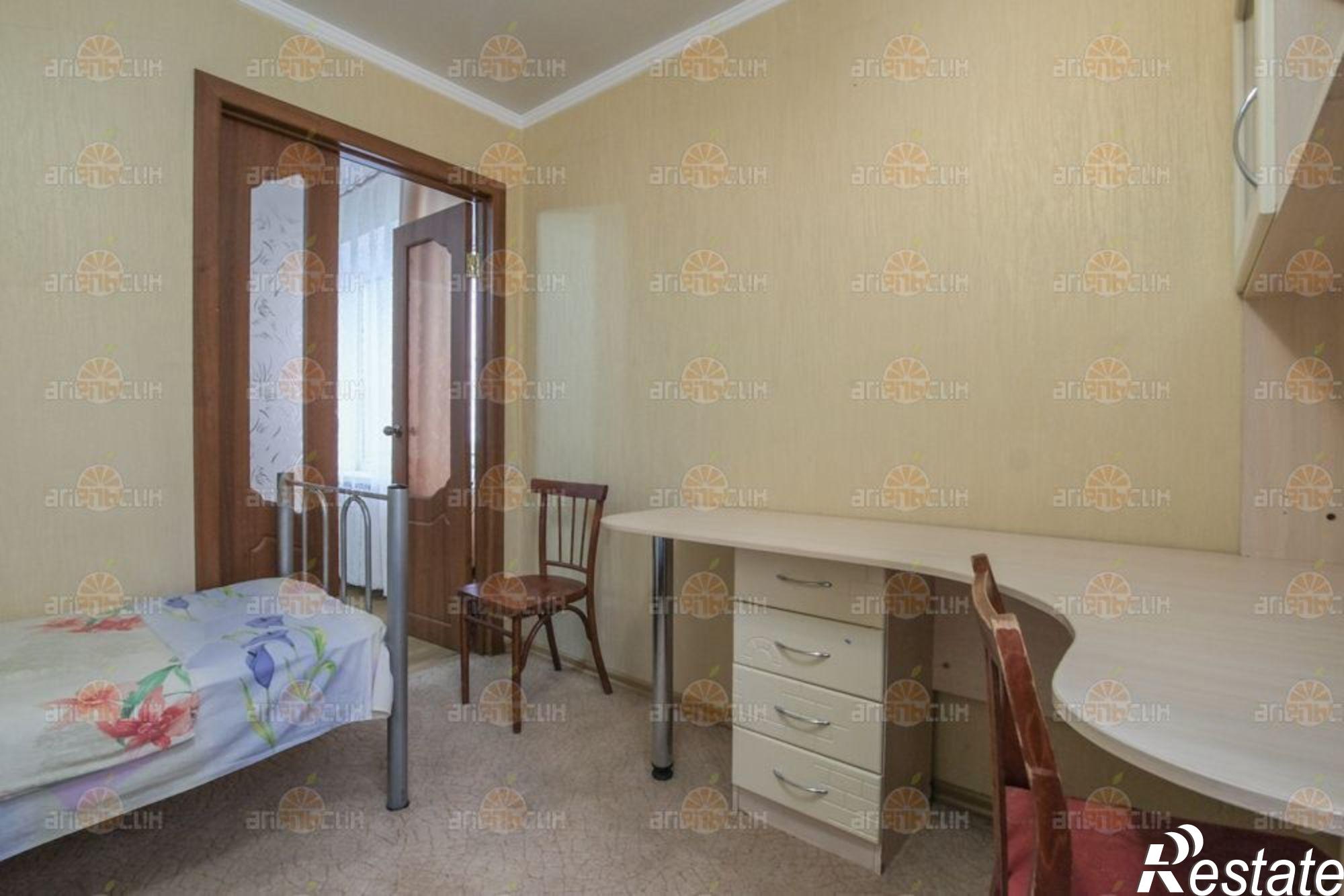 Сдать квартиру за 23 000 рублей на Серова, 9а